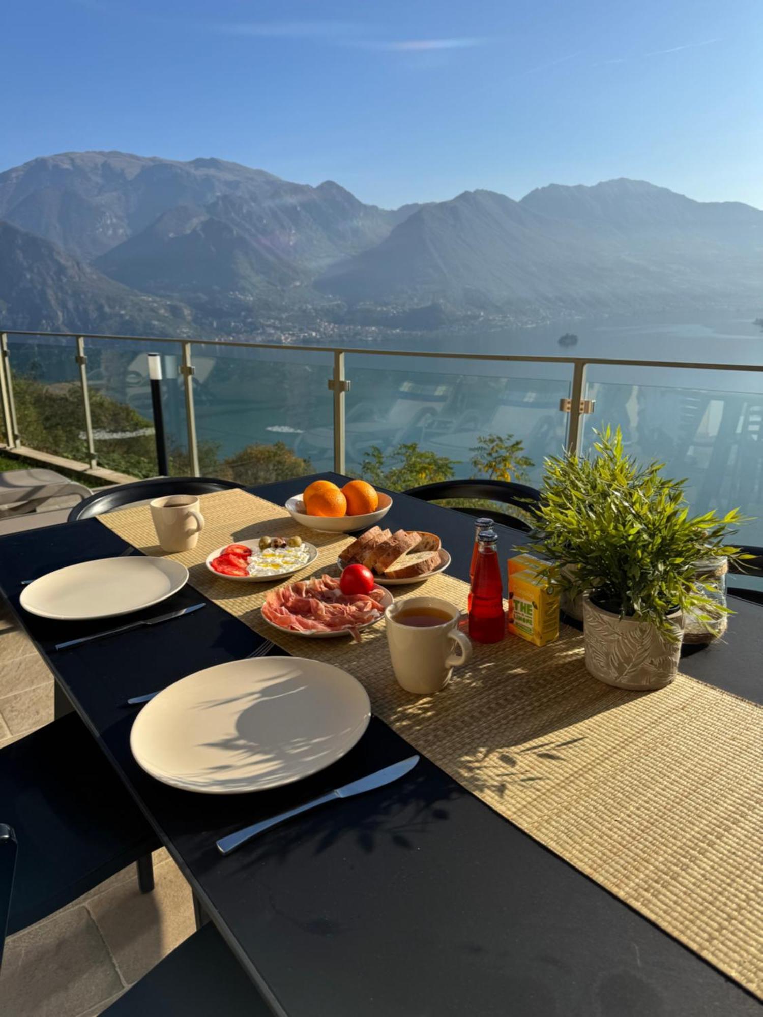 Mia Isola With Lake View, Garden And Swimming Pool Parzanica Екстериор снимка